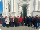 В солнечный осенний день у Кафедрального собора Александра Невского в Егорьевске